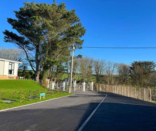 Fir-Hill-Park-entrance-inside