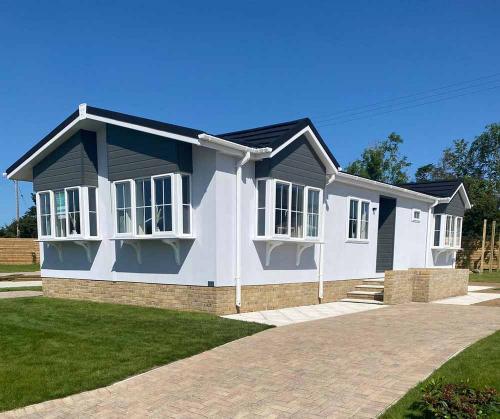 Park-Homes-on-Fir-Hill-Park-7
